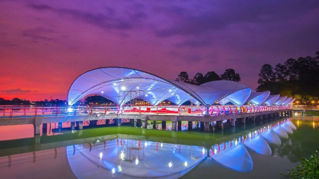 Universitas Bina Bangsa: Kampus Modern